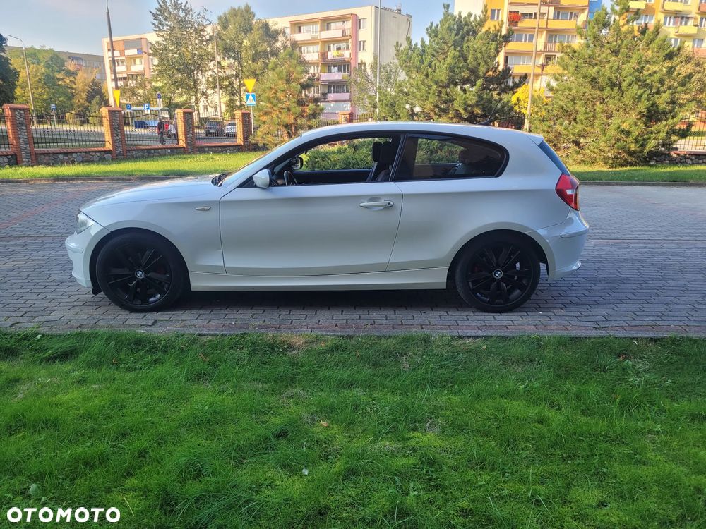 BMW Seria 1 - 1