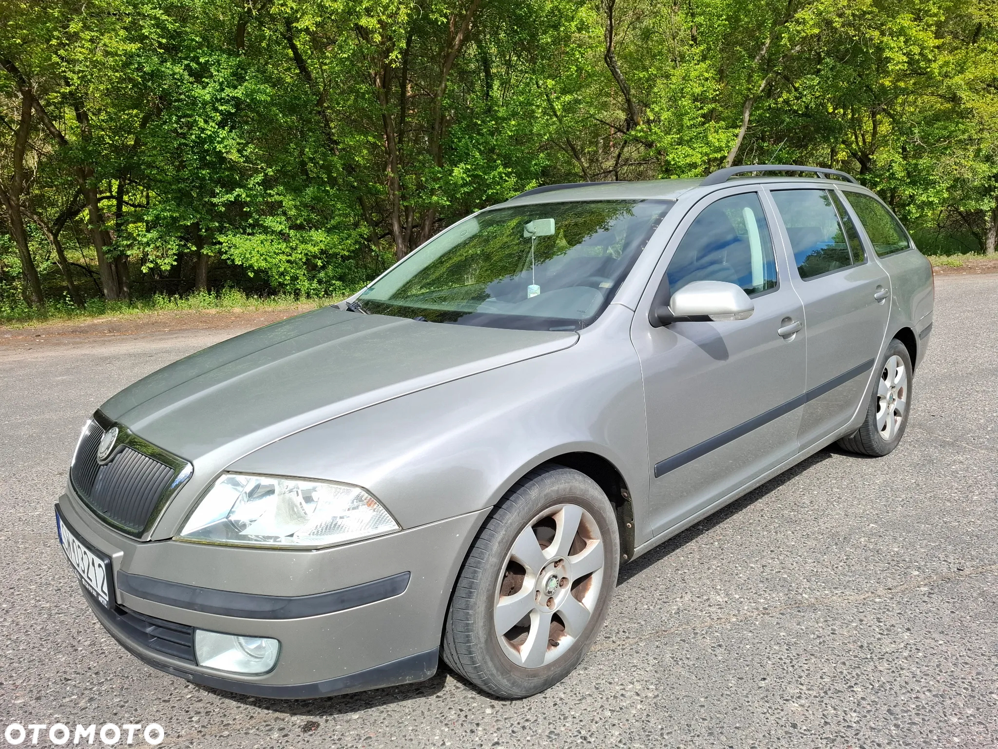 Skoda Octavia 1.6 Ambiente - 3