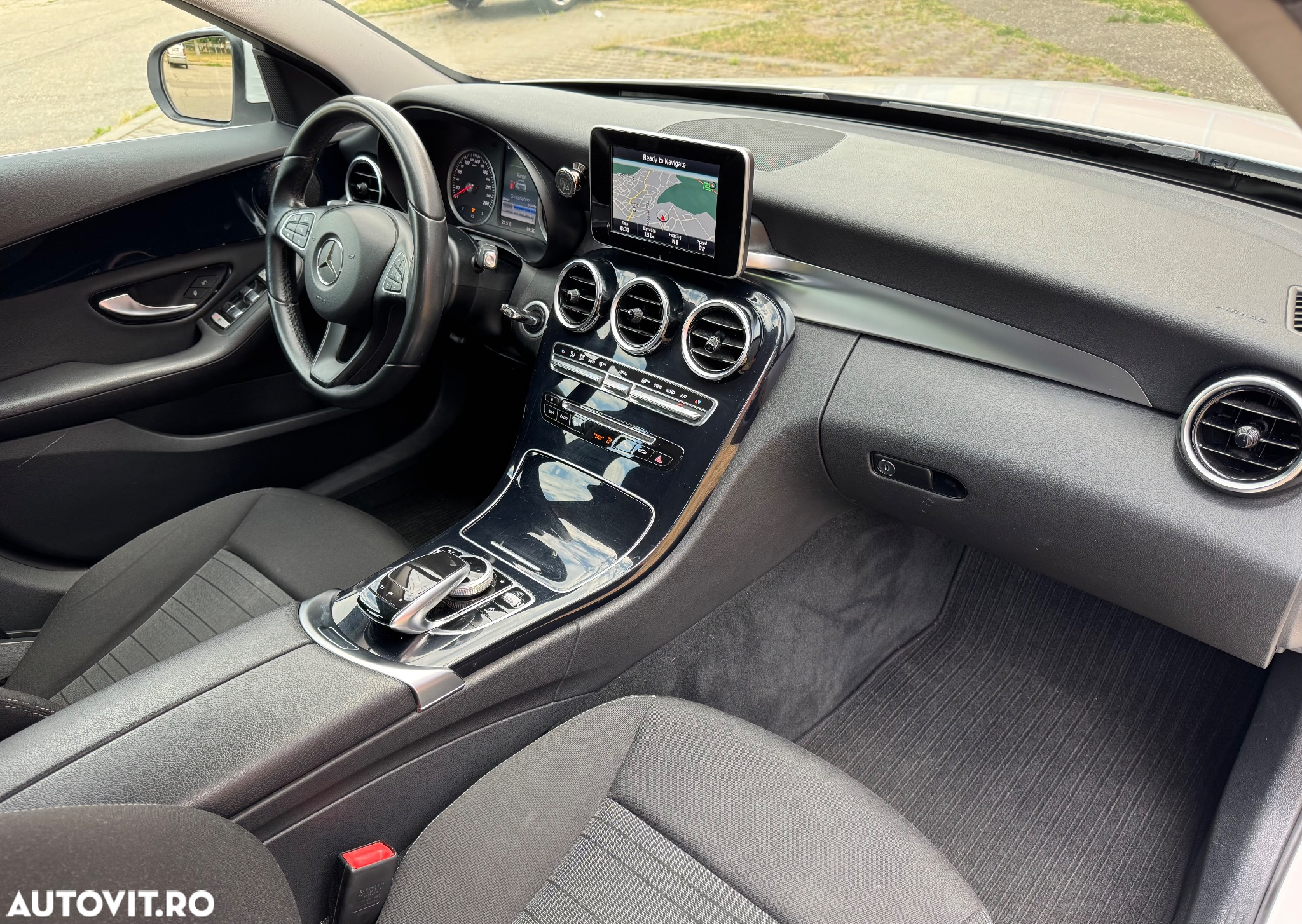 Mercedes-Benz C 220 (BlueTEC) d T 7G-TRONIC Avantgarde - 11