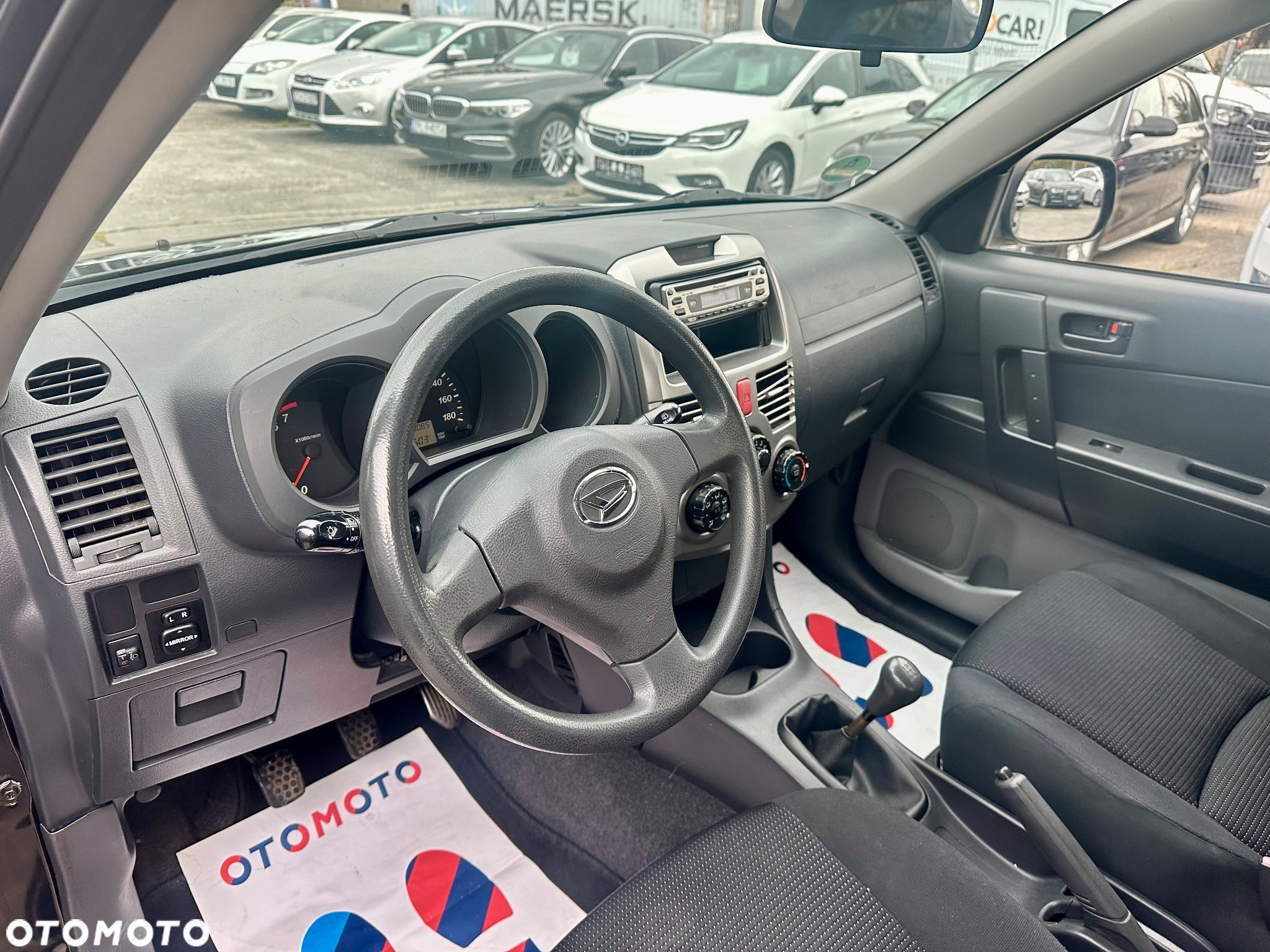 Daihatsu Terios 2WD Top - 12