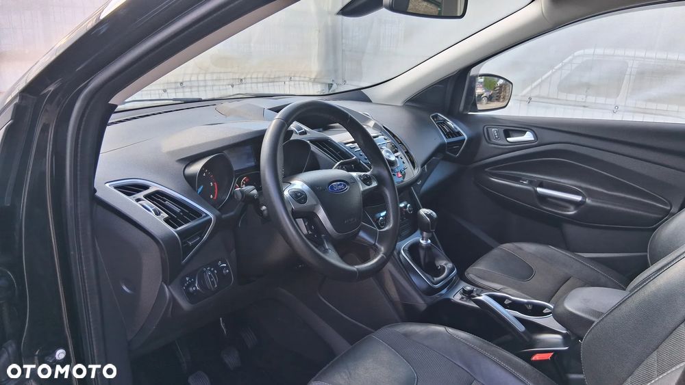 Ford Kuga 2.0 TDCi 4WD Titanium - 12
