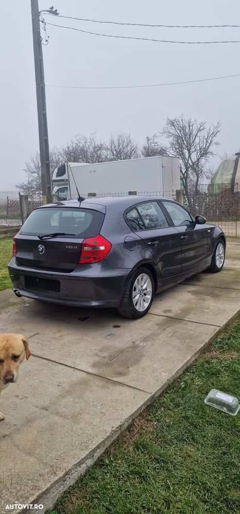 BMW Seria 1 118d - 12