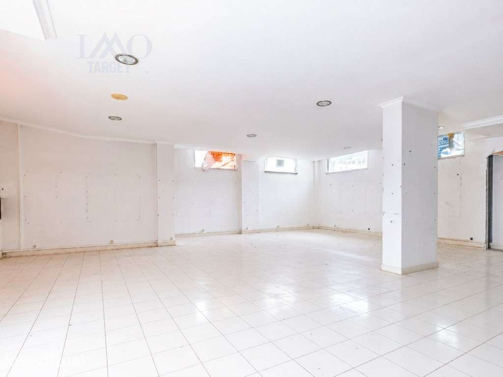 Loja / Espaço Comercial - Totalmente Remodelado - em frente ao Mass... - Grande imagem: 2/18