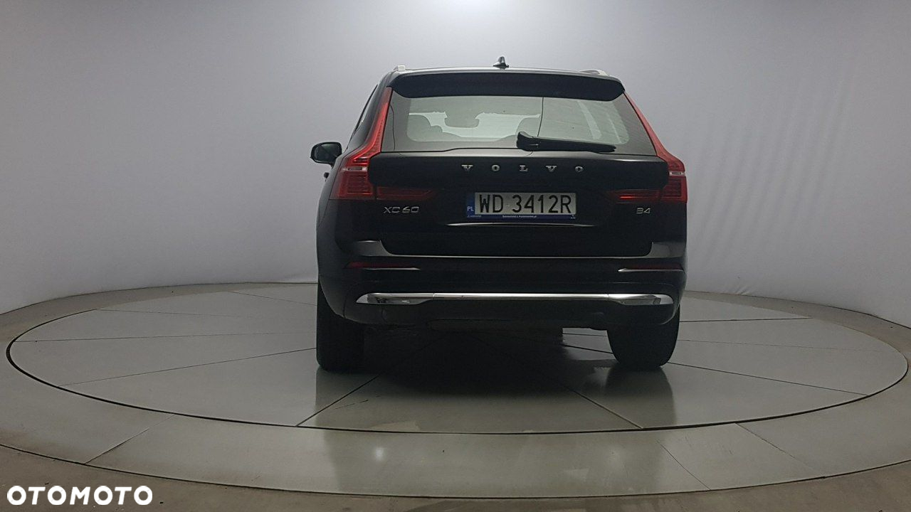 Volvo XC 60 - 6