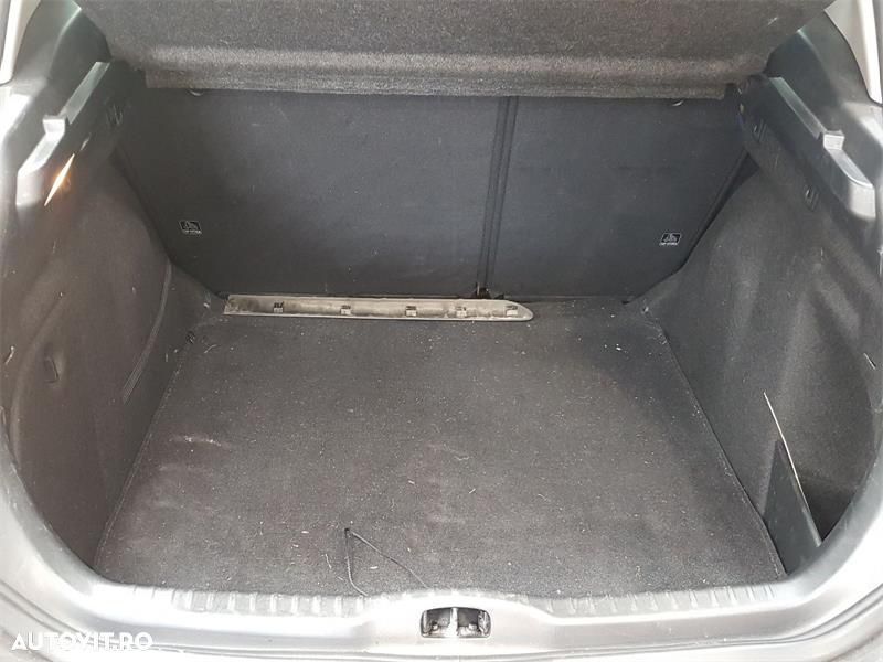 Capota Peugeot 308 2009 Hacthback 1.4 i - 2