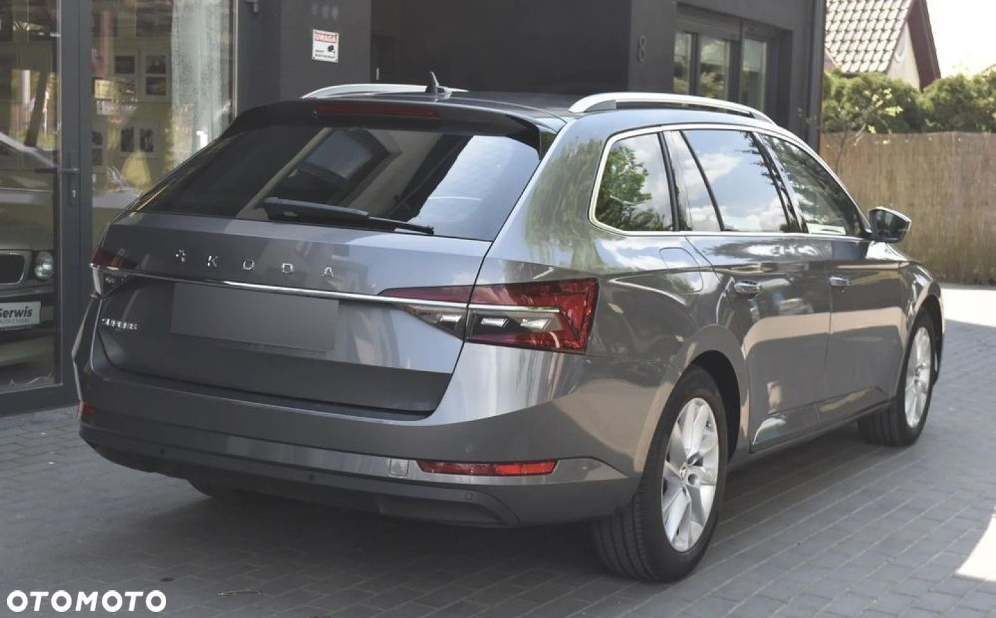 Skoda Superb 2.0 TDI DSG Style - 4