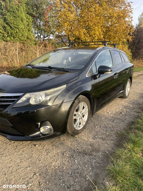 Toyota Avensis 2.0 D-4D Style - 26