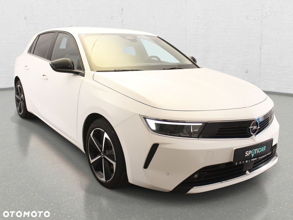 Opel Astra - 4