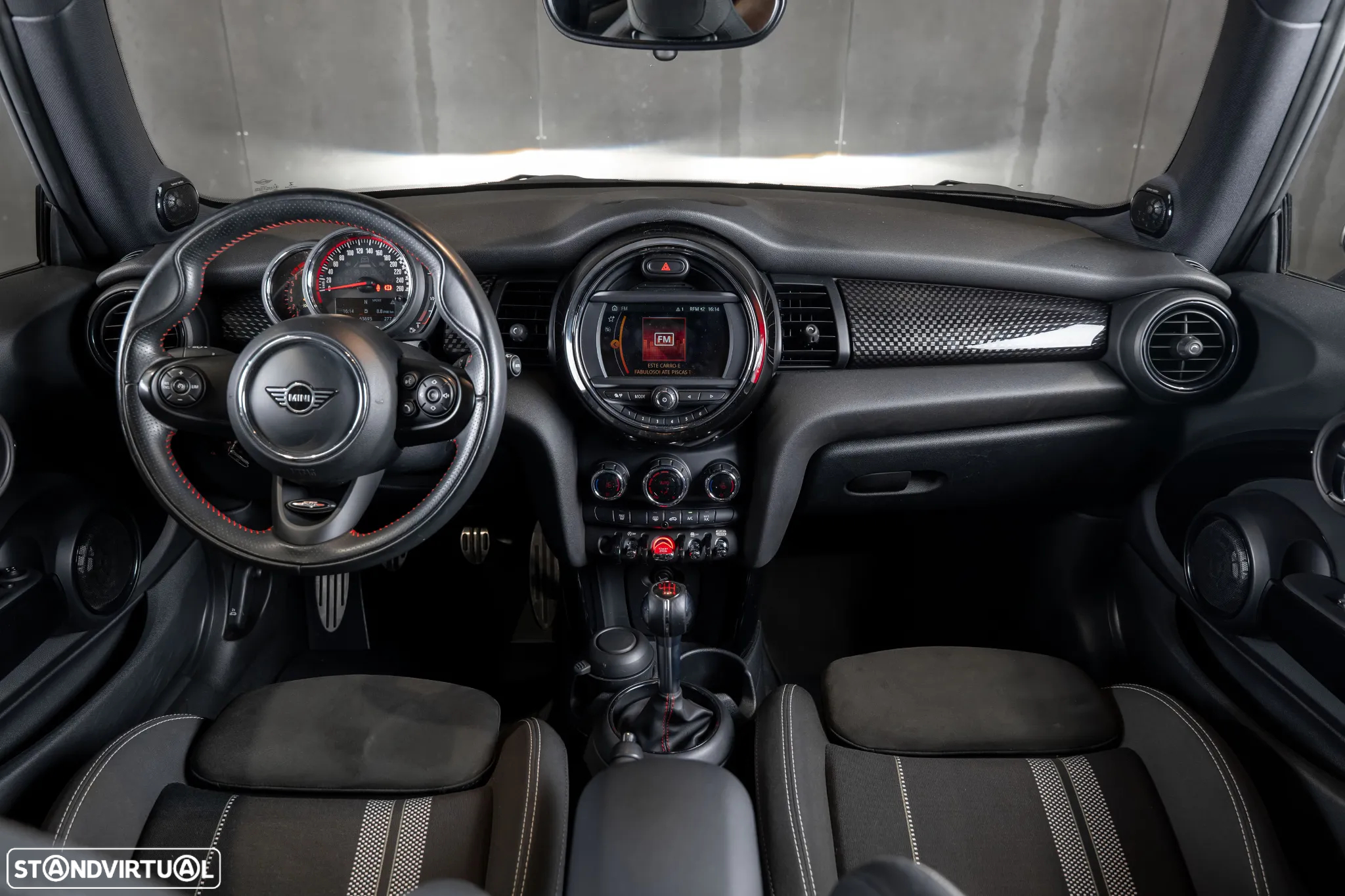 MINI 3 Portas John Cooper Works - 8