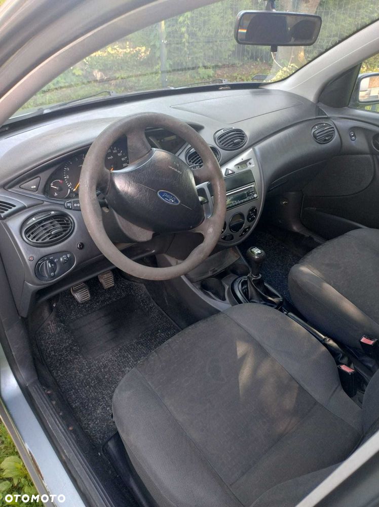 Ford Focus - 2