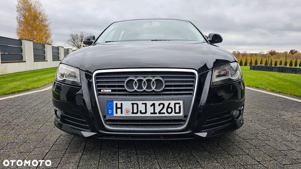 Audi A3 Sportback 2.0 TDI DPF Attraction - 3