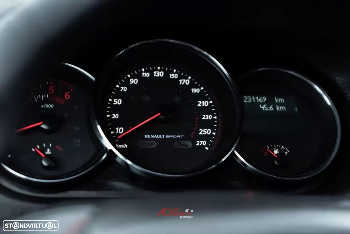 Renault Mégane 1.6 dCi GT Line - 11