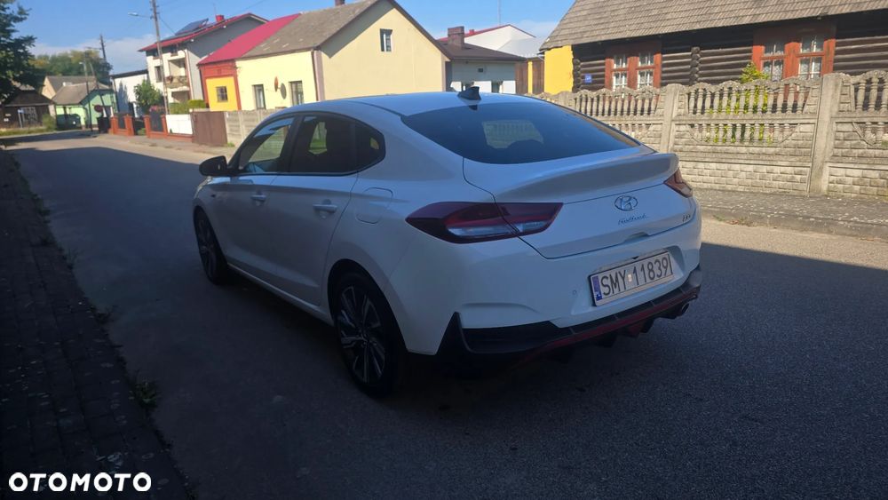 Hyundai i30 1.5 T-GDI 48V-Hybrid N-Line - 13