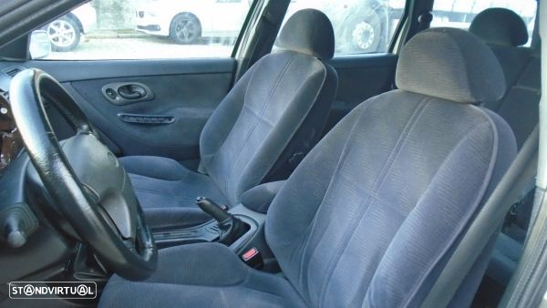 Para Peças Ford Mondeo Ii Turnier (Bnp) - 8