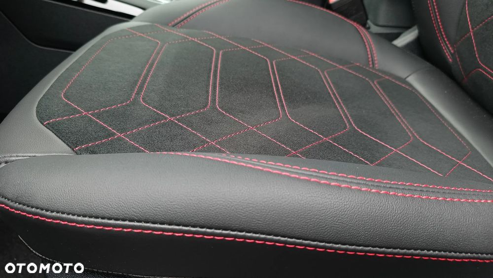 Ford Puma 1.0 EcoBoost mHEV ST-Line X DCT - 18