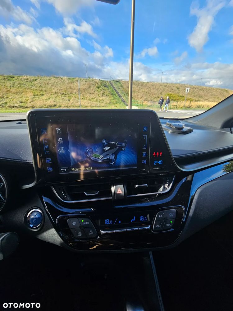 Toyota C-HR 1.8 Hybrid Premium - 17