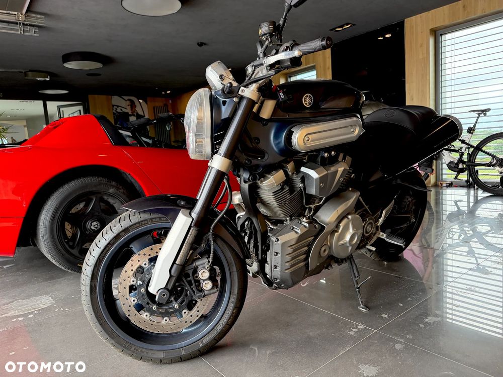 Yamaha MT - 3