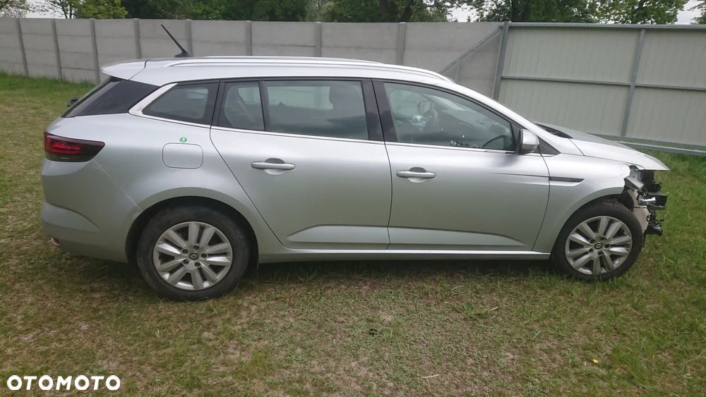 Renault Megane - 24