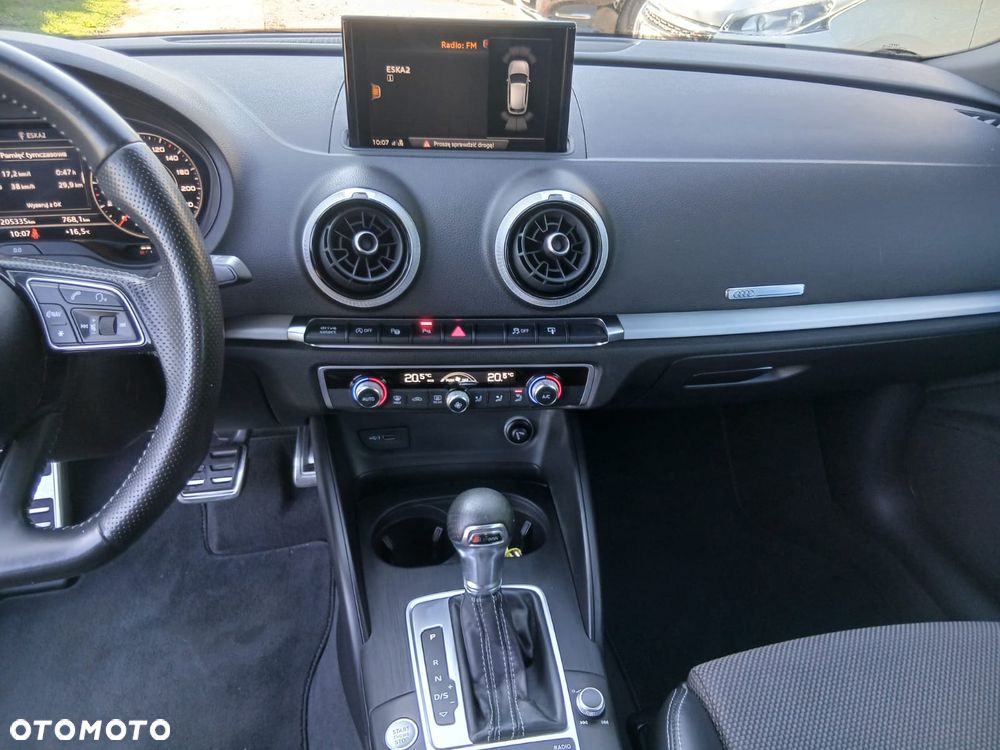 Audi A3 Sportback 1.6 TDI S tronic sport - 24