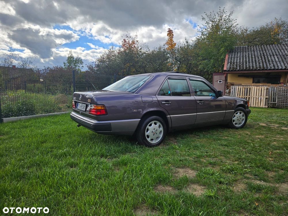 Mercedes-Benz W124 (1984-1993) - 6