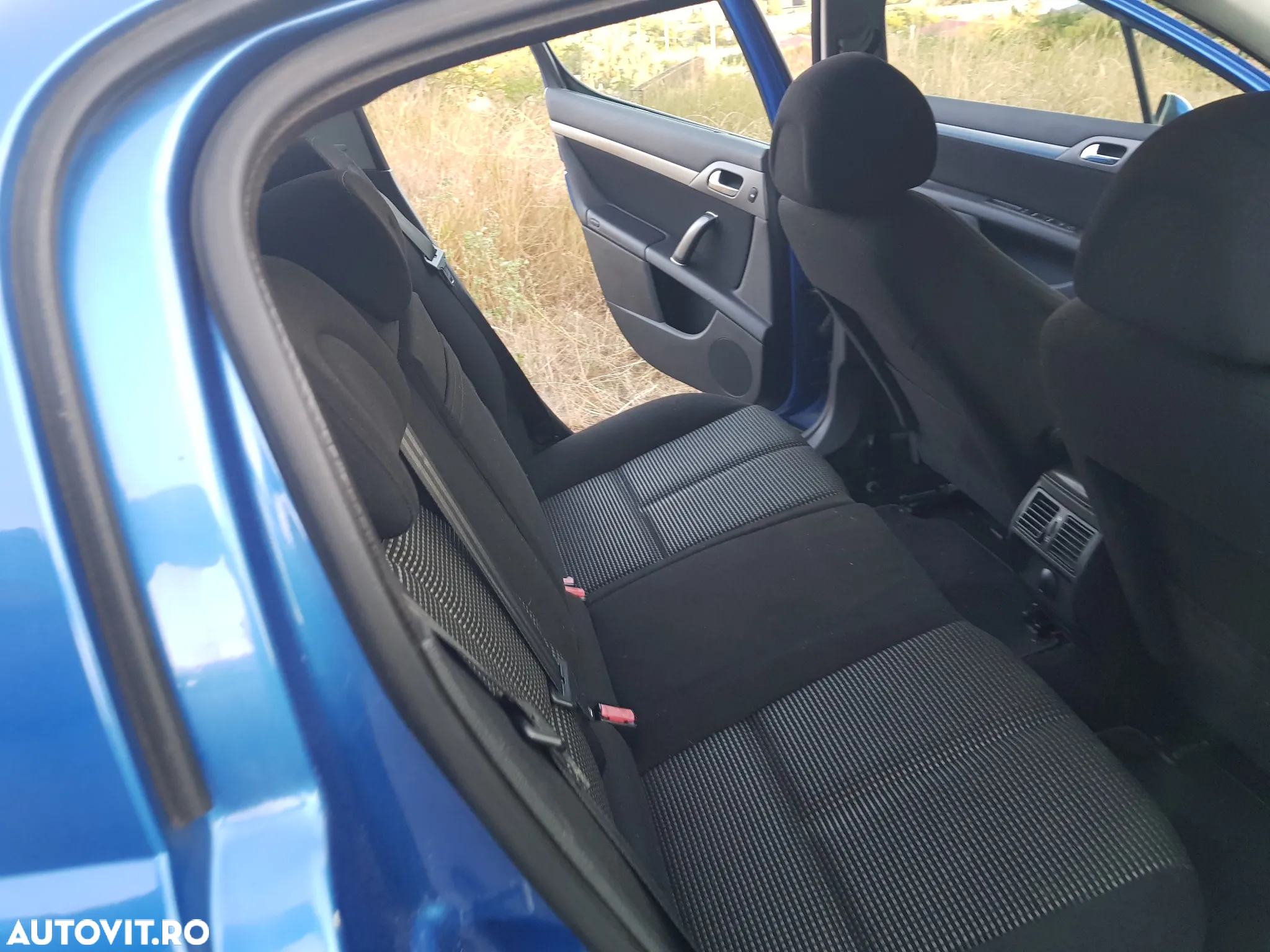 Peugeot 407 HDi 135 Automatik Premium - 28