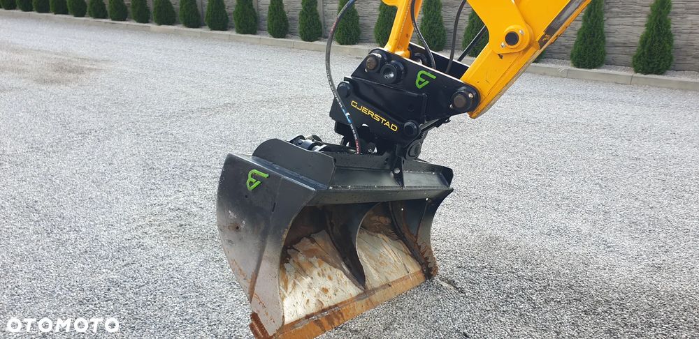 JCB 4CX eco STAN IDEALNY!! TYLKO 4646MTG/ rok 2011 /TORQUELOCK/DŻOJSTIKI/POWERSLIDE - 34
