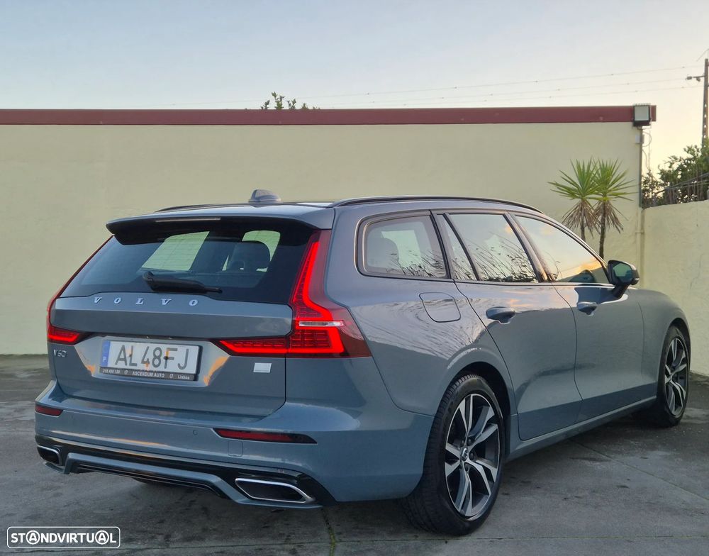 Volvo V60 2.0 T6 AWD TE R-Design - 16