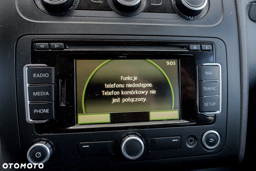 Volkswagen Touran 2.0 TDI Highline - 28