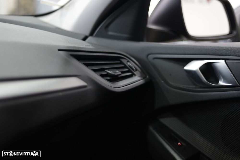 BMW 116 d Advantage Auto - 19