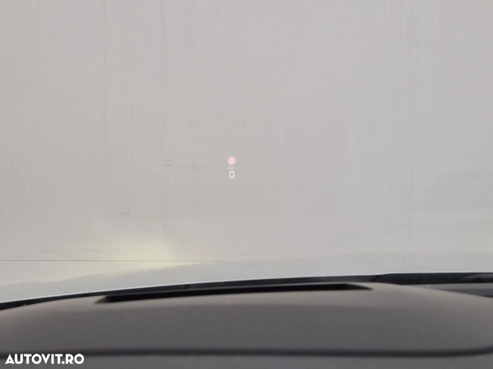 Skoda Octavia Combi 2.0 TDI DSG 4X4 Scout - 29