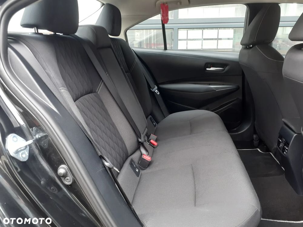 Toyota Corolla - 27