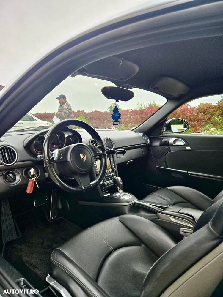 Porsche Cayman PDK - 16