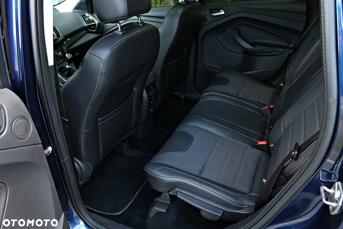 Ford Kuga 2.0 TDCi 4x4 Trend - 30