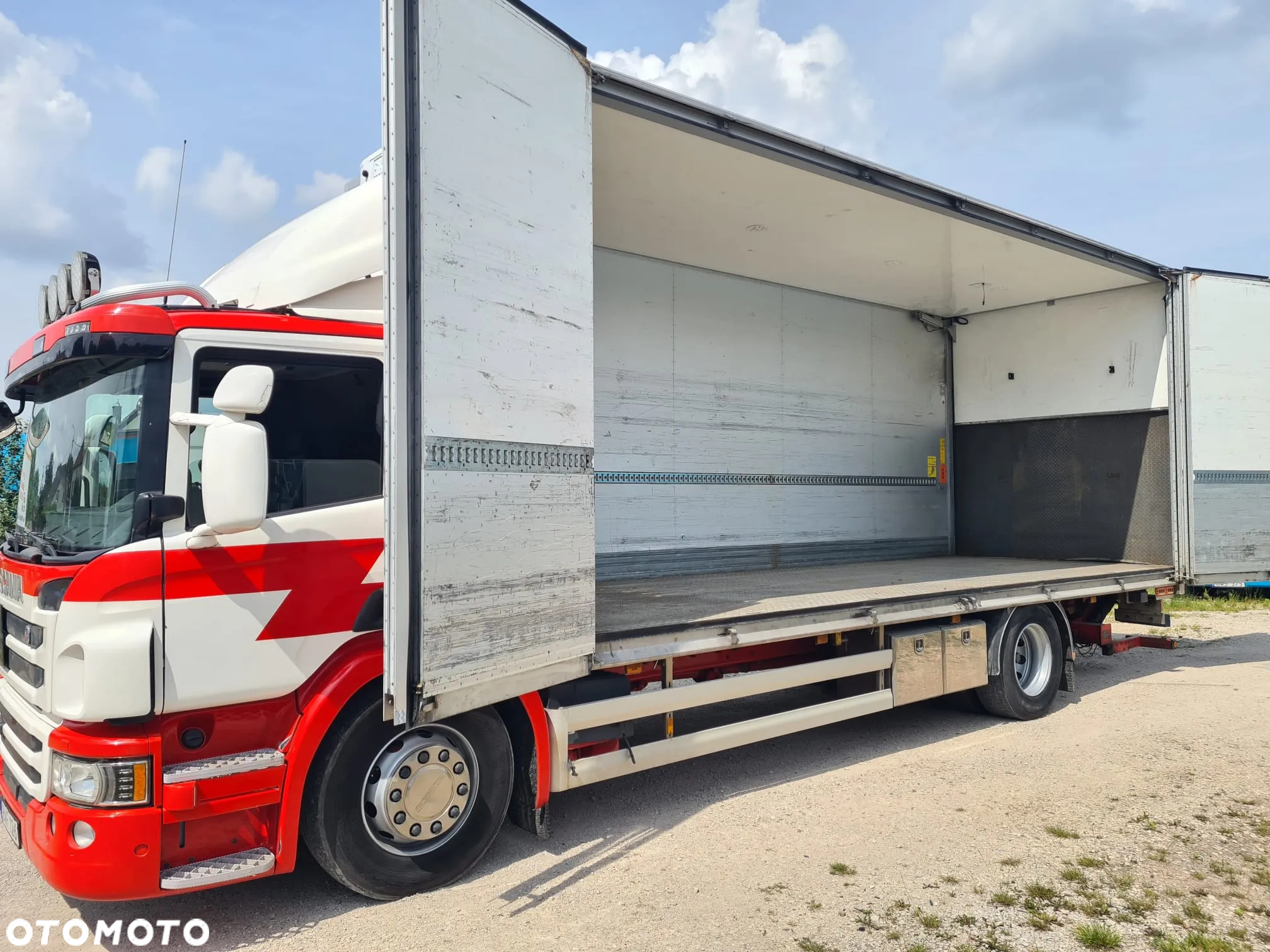 Scania P320 EURO6 20EUROPALET KONTENER IZOTERMICZNY Z REGULACJĄ WYSOKOŚCI - 35