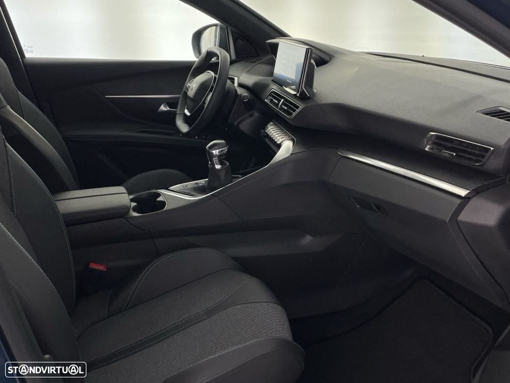 Peugeot 3008 1.2 PureTech Allure - 23