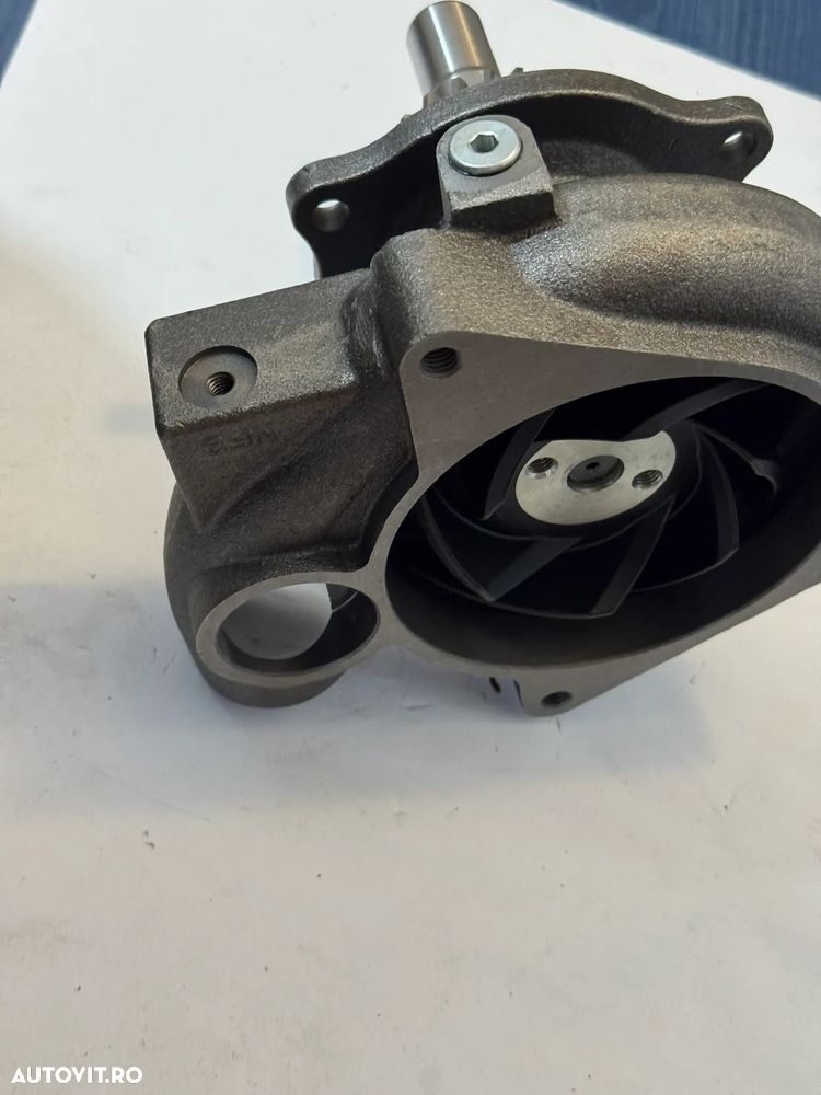 Pompa apa 4955709 CUMMINS L10 noua CASE TERAX  ISM11 QSM11 - 6