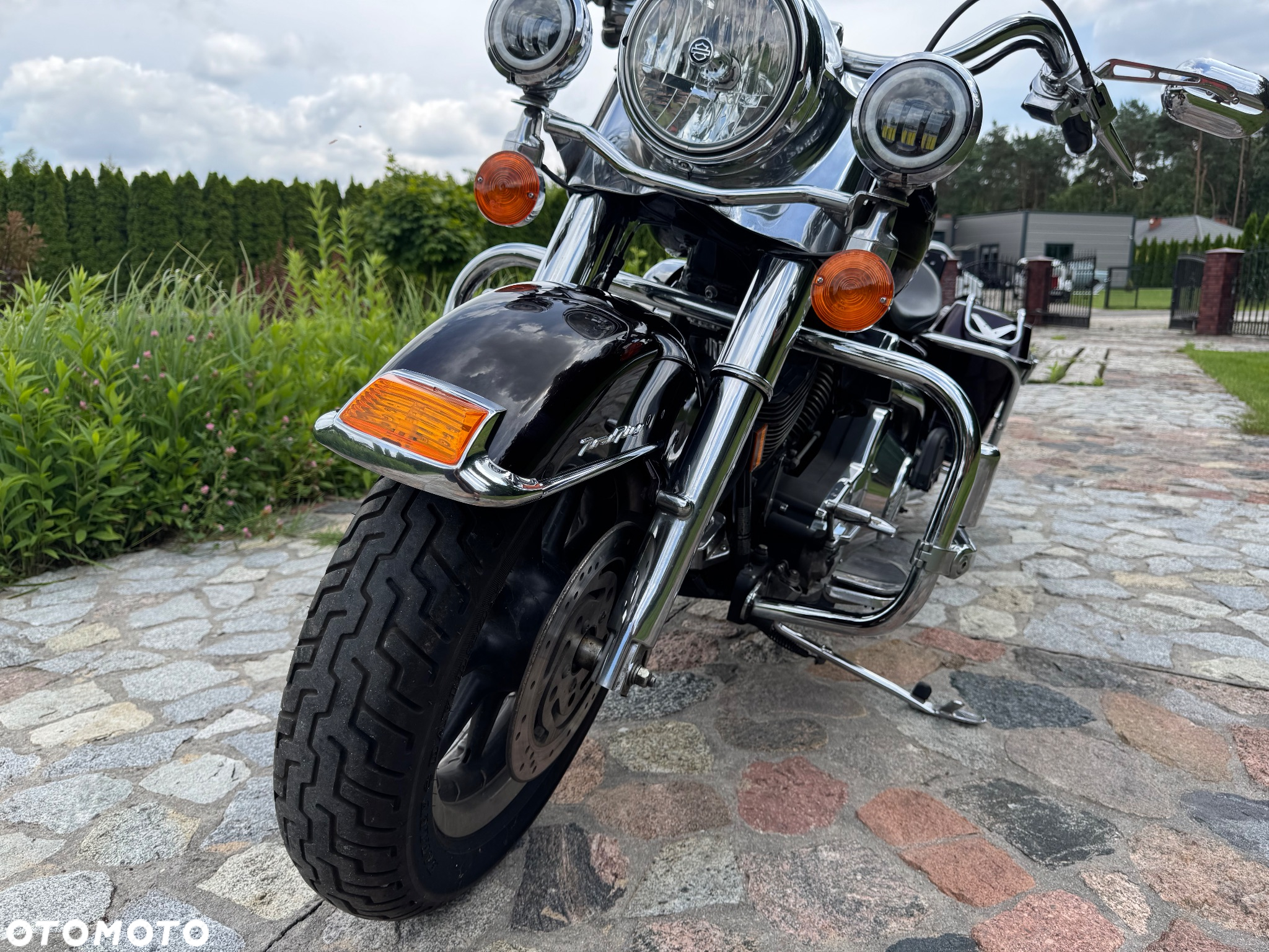 Harley-Davidson Touring Road King - 23