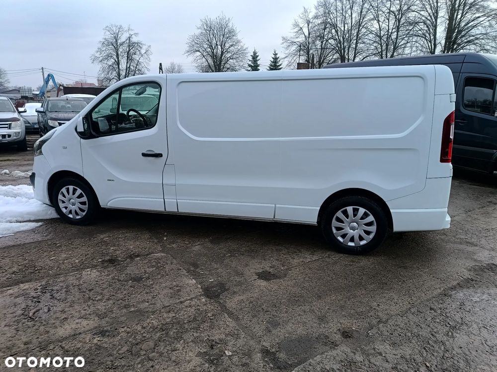 Opel Vivaro LONG L2H1 1.6 diesel 125kM 2018 rok SUPER STAN, WEBASTO, NIE WYMAGA WKŁADU FINANSOWEGO!!! - 12