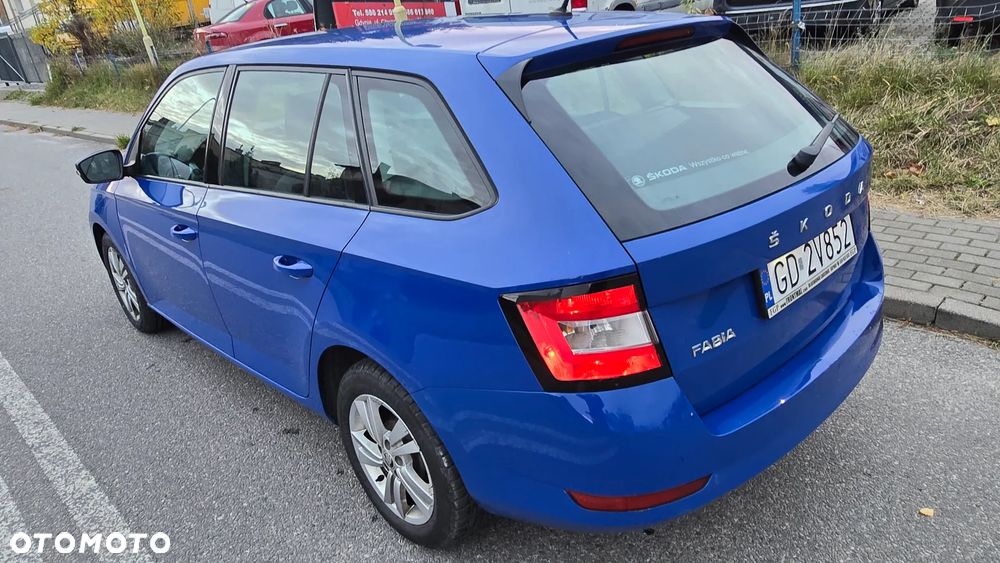 Skoda Fabia 1.0 Ambition - 4