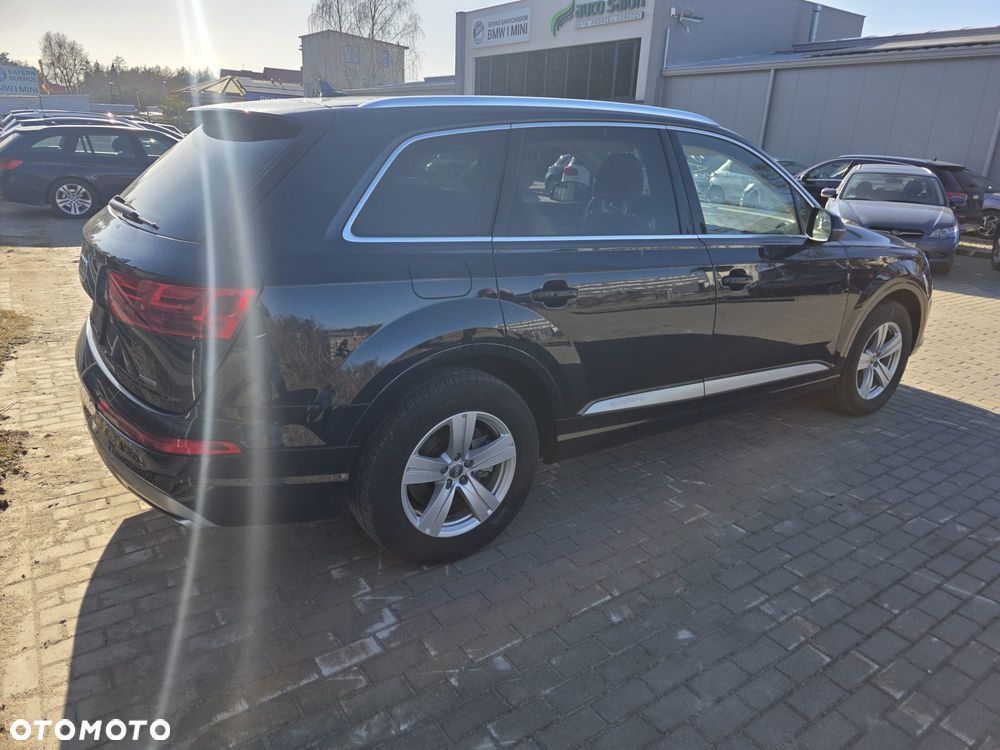 Audi Q7 - 10