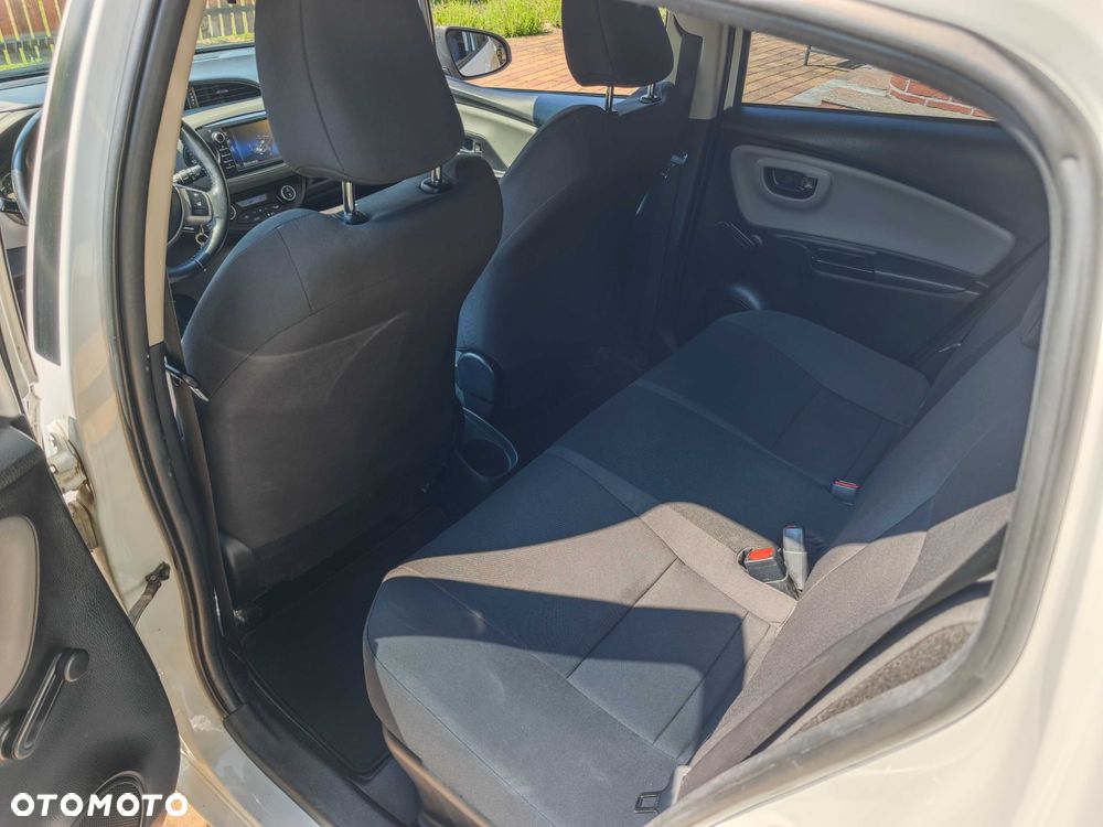 Toyota Yaris - 7