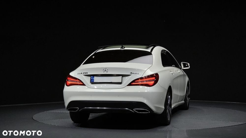 Mercedes-Benz CLA - 5