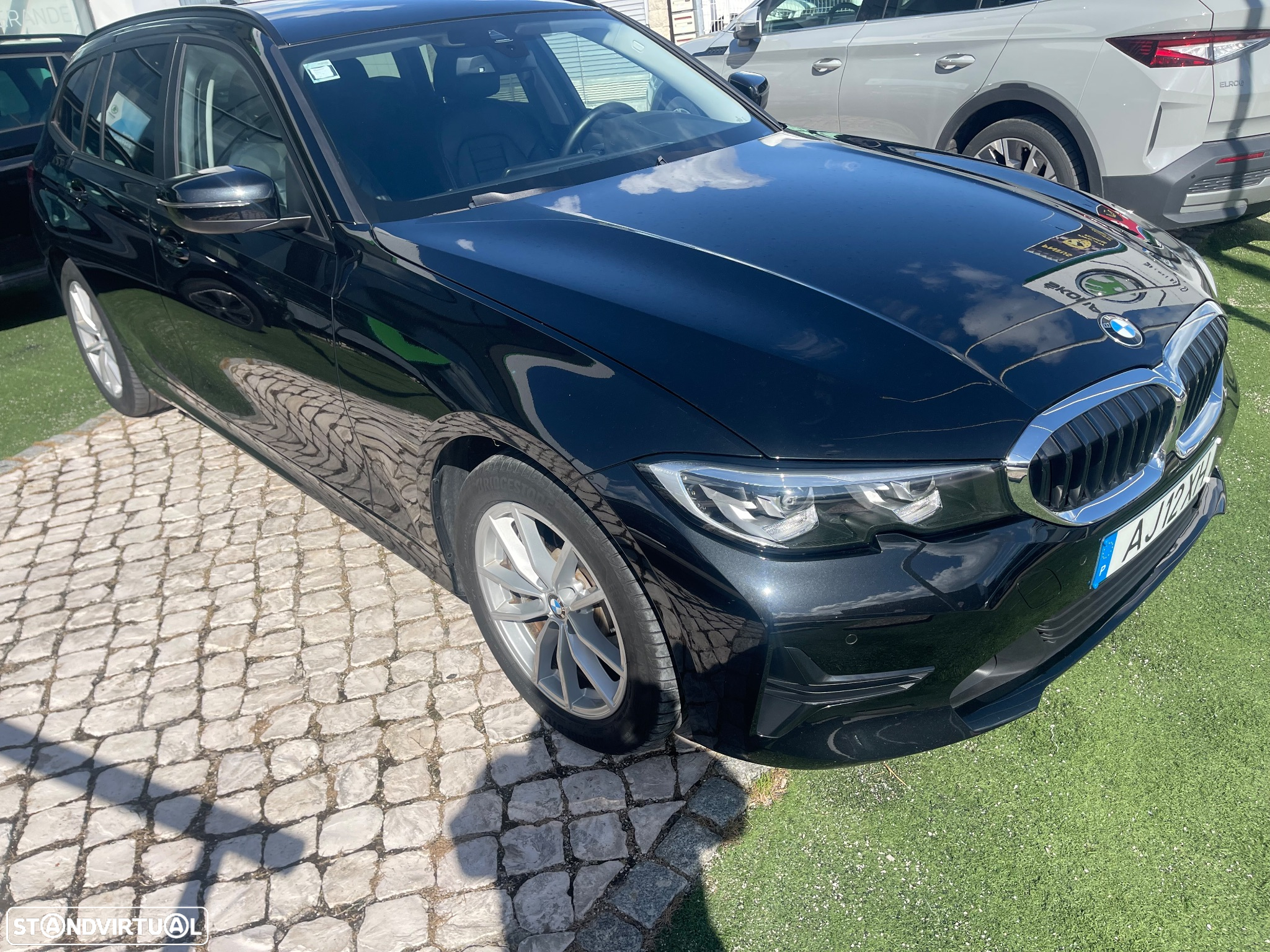 BMW 330 e Touring Line Sport Auto - 13