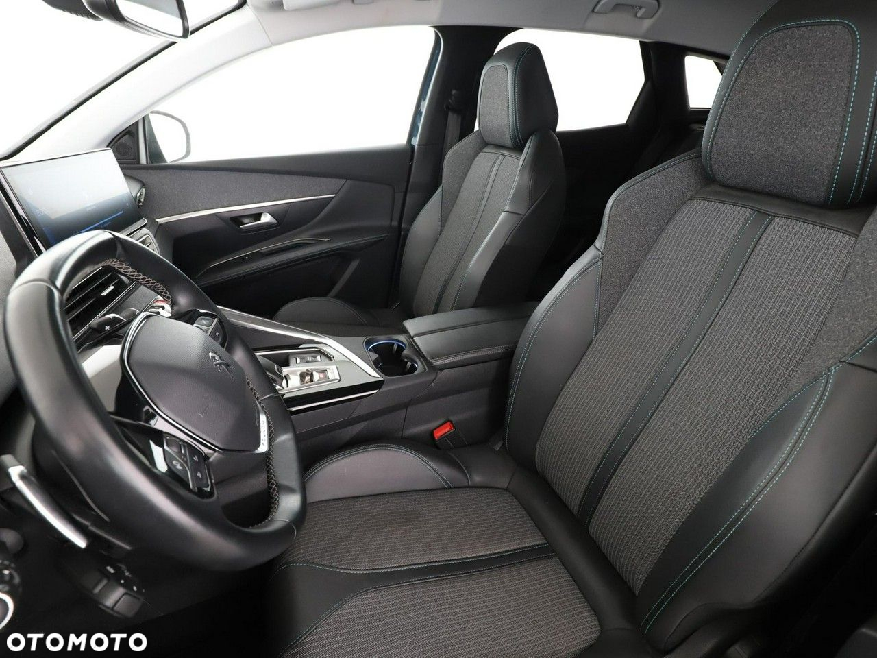 Peugeot 3008 PureTech 130 Stop & Start GPF EAT8 Allure Pack - 13