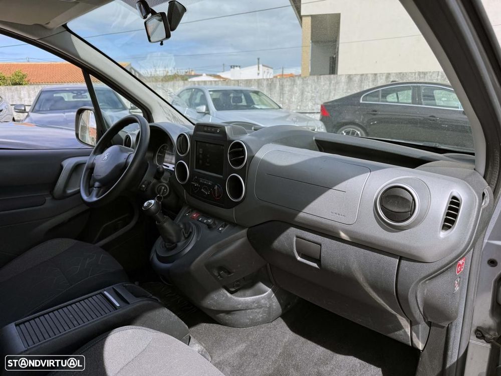 Peugeot Partner 1.6 BlueHDi Style - 19