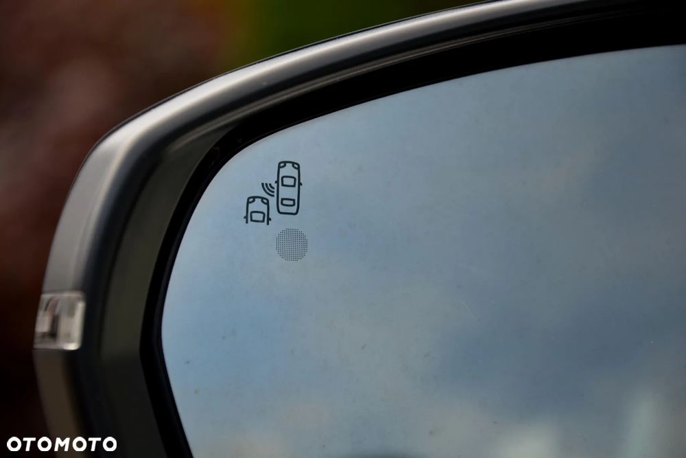 Peugeot 3008 Hybrid4 300 e-EAT8 GT - 12