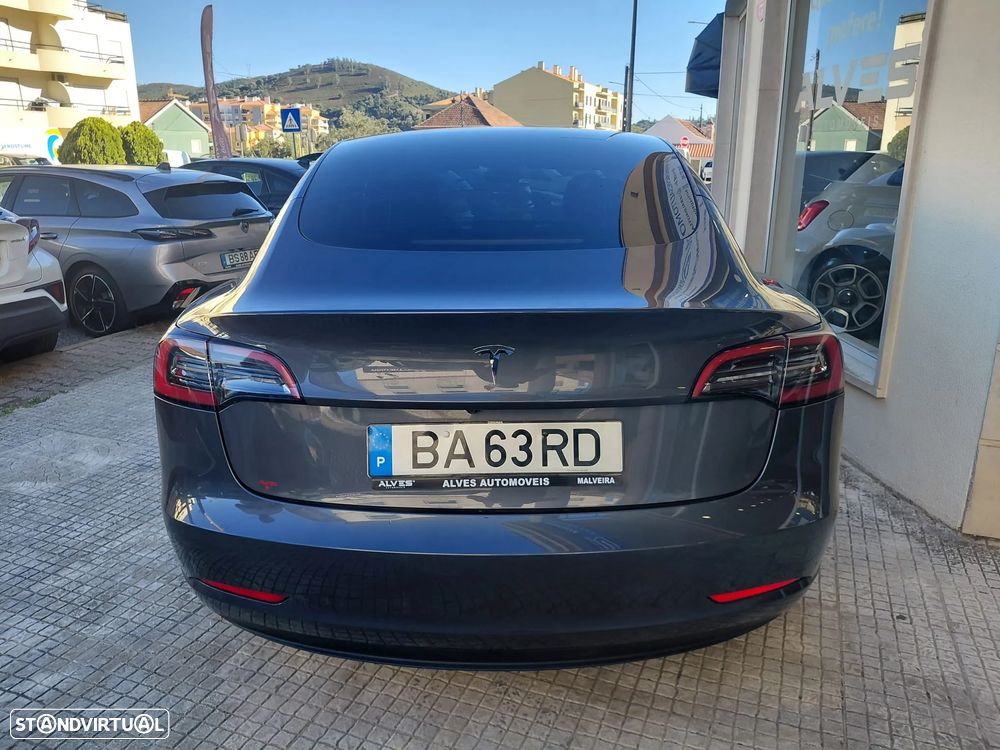 Tesla Model 3 Tração Traseira - 3