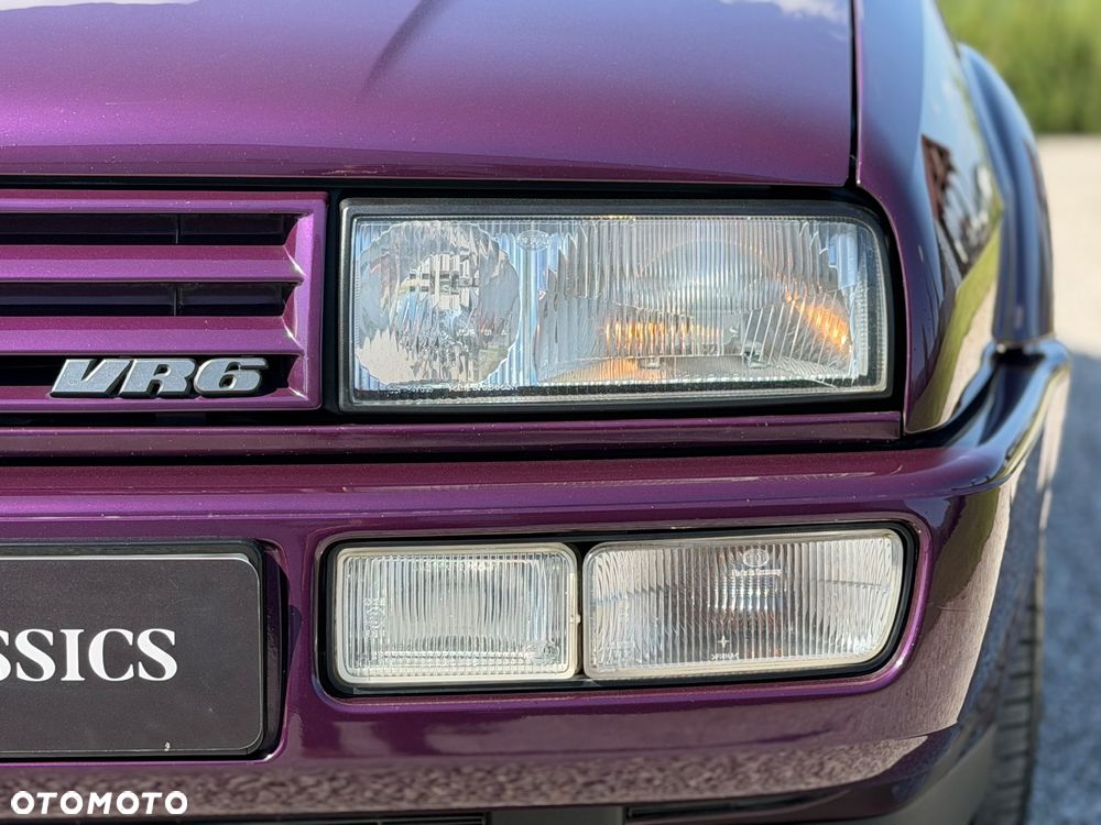 Volkswagen Corrado 2.9 VR6 - 12