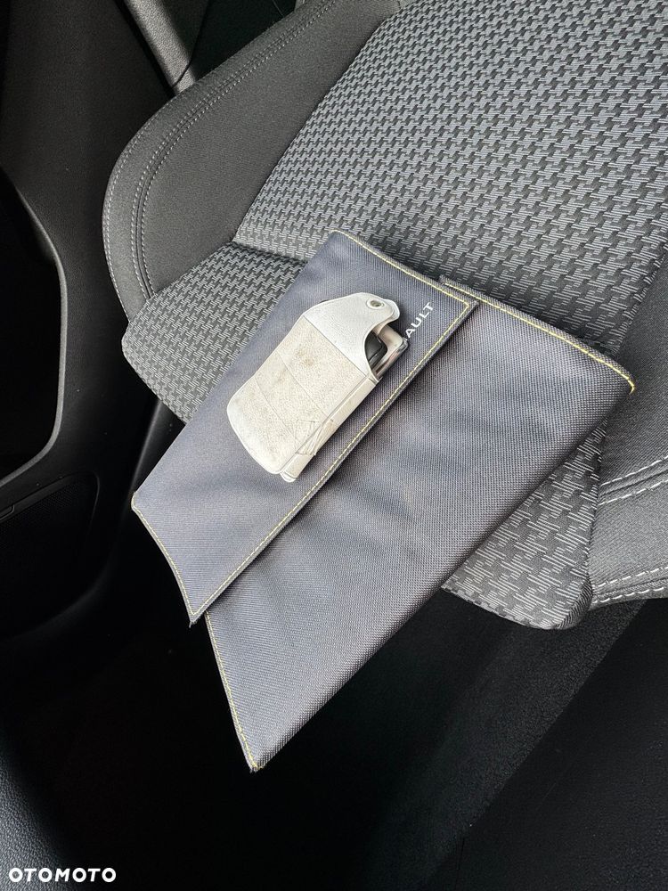 Renault Talisman Grandtour BLUE dCi 150 BUSINESS EDITION - 13