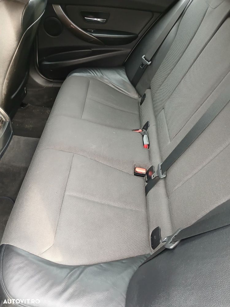 BMW Seria 3 ver-320d - 11